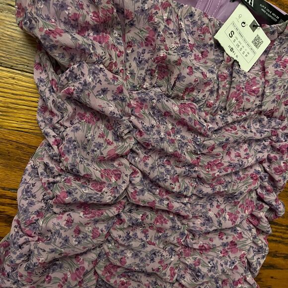 NWT Zara Small S Purple Floral Ruched Mini Dress Puff Sleeve Bodycon - Picture 3 of 5